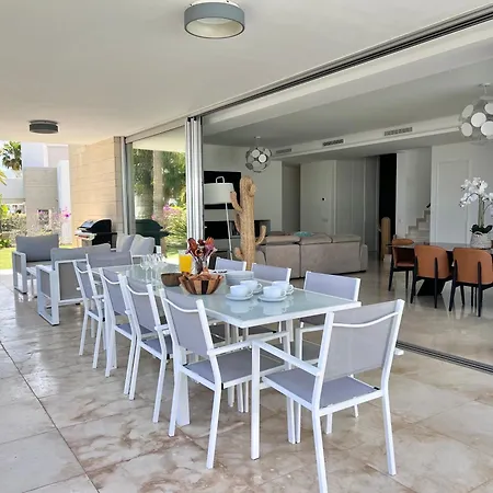 Infinity Blue Вилла *