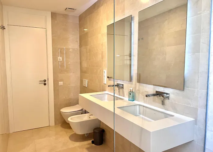 Infinity Blue ماربيا