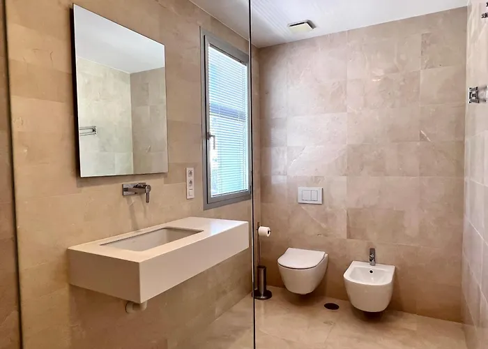 فيلة Infinity Blue