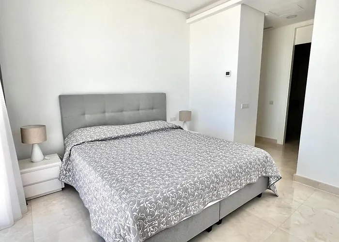 Infinity Blue * ماربيا