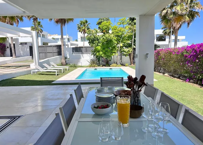 Infinity Blue فيلة *