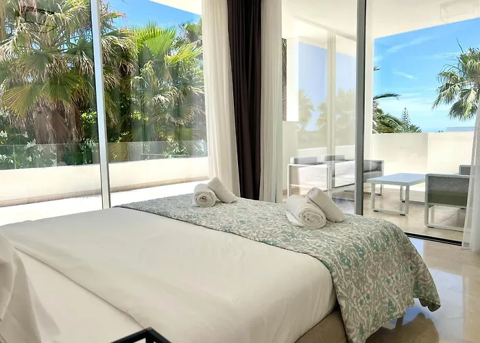 Infinity Blue * ماربيا